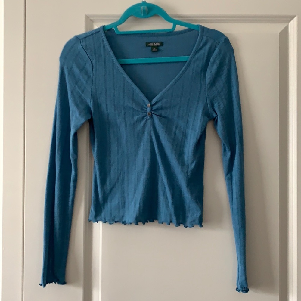 Long sleeve top